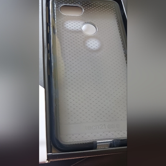 Tech 21 Evo Check Pixel 2XL With Flexshock Smokey/Black - Picture 4 of 6